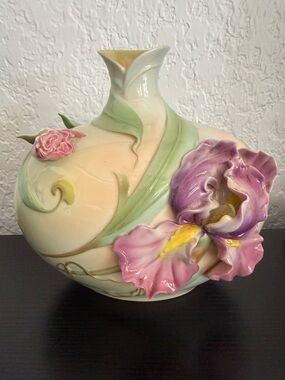 Vintage Rare Franz Porcelain Windswept Iris Floral 3D Vase
